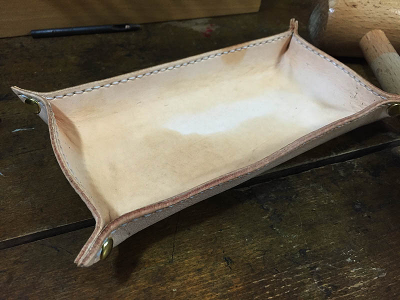 leather-tray23
